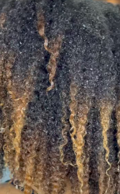 KeraCare Curlessence Moisturising Shampoo 350ml