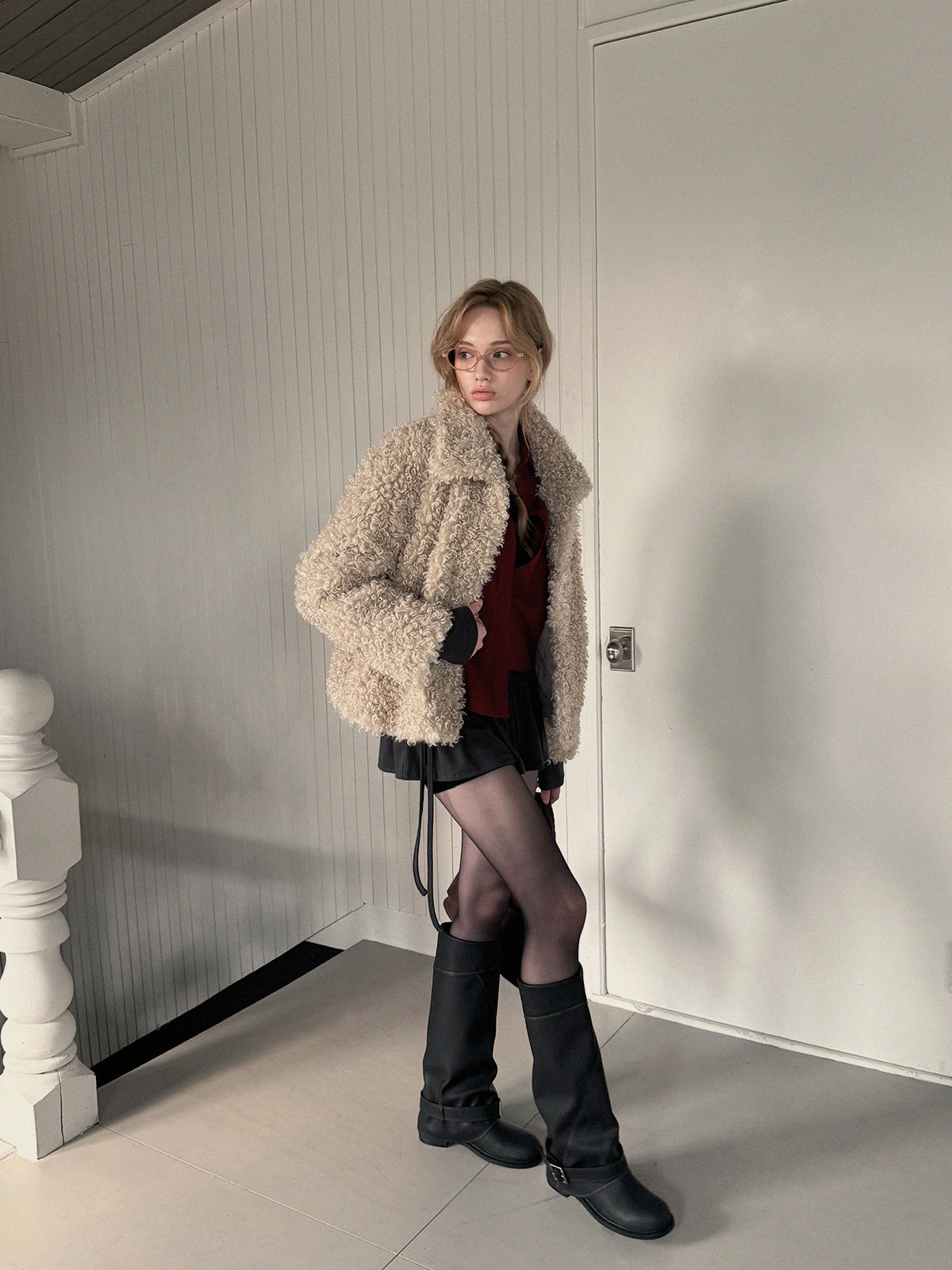 [TWEE] Rotten Wide-Collar Teddy Fur Jacket