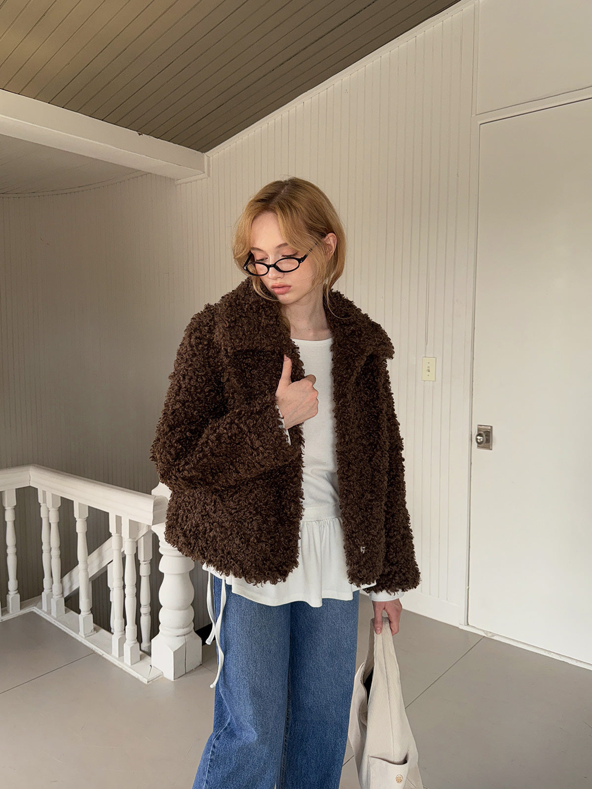 [TWEE] Rotten Wide-Collar Teddy Fur Jacket