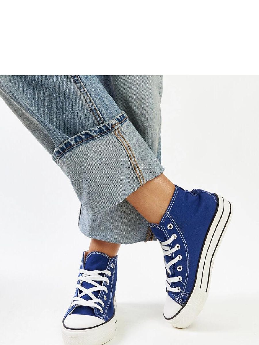 Sneakers model 207392 Solea