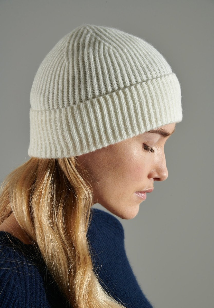 Bonnet unisex en cachemire 4 fils blanc écru - UNI 11