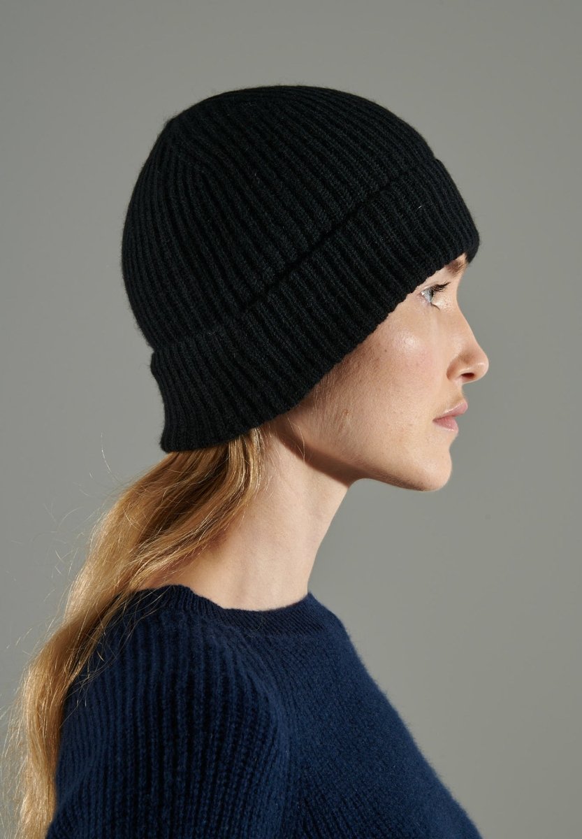 Bonnet unisex en cachemire 4 fils noir - UNI 11