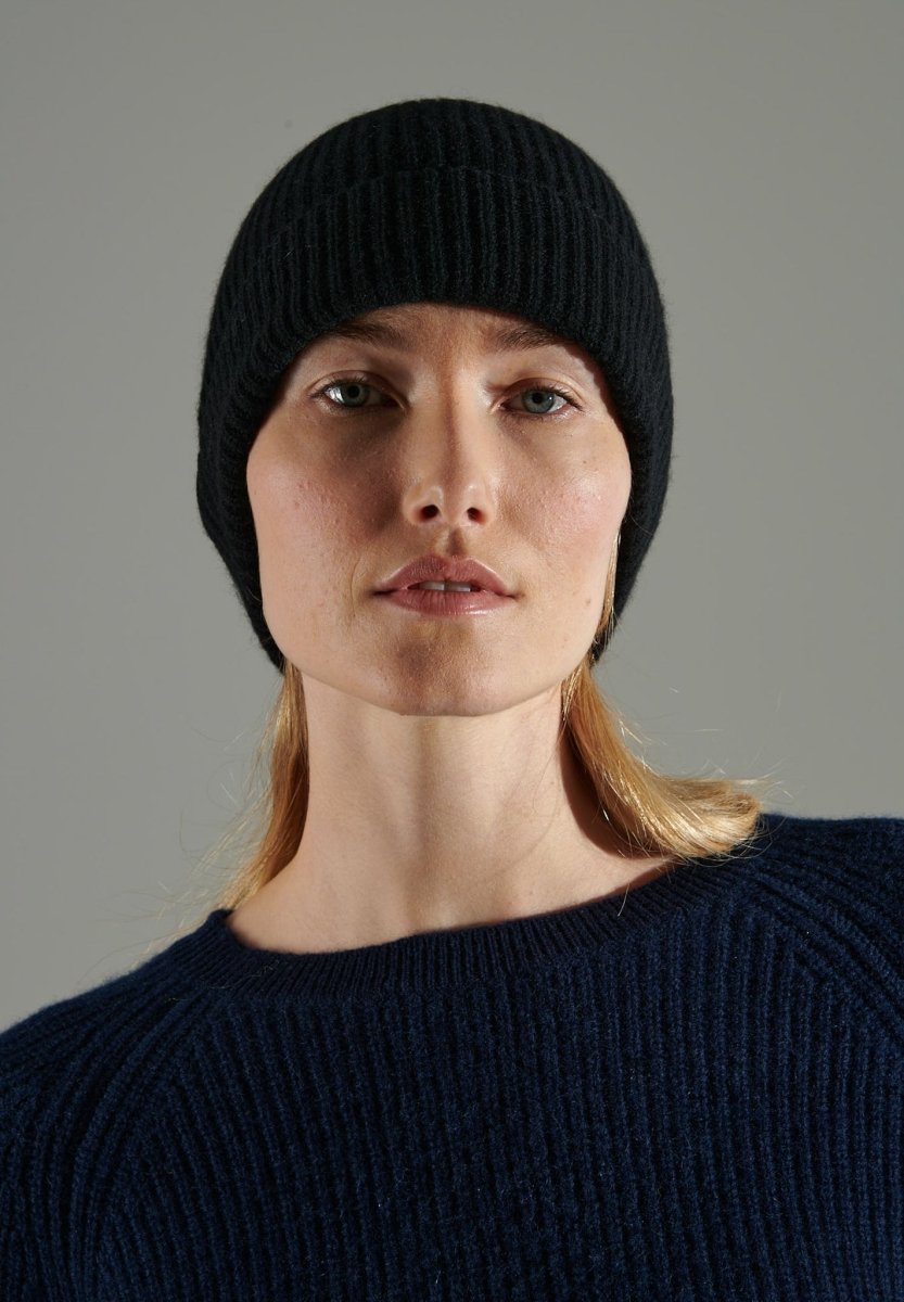 Bonnet unisex en cachemire 4 fils noir - UNI 11