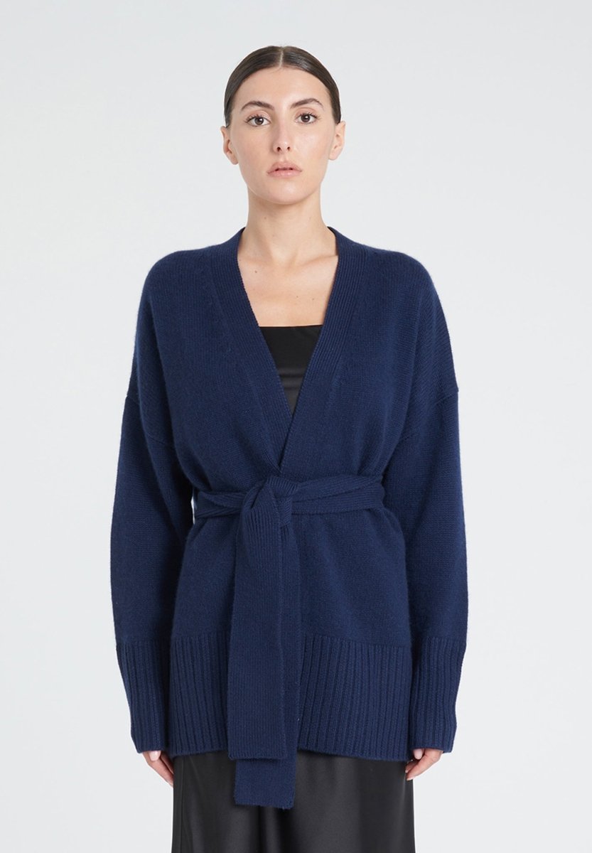 Cardigan ceinturé femme en cachemire 8 fils bleu marine - ZAYA 8